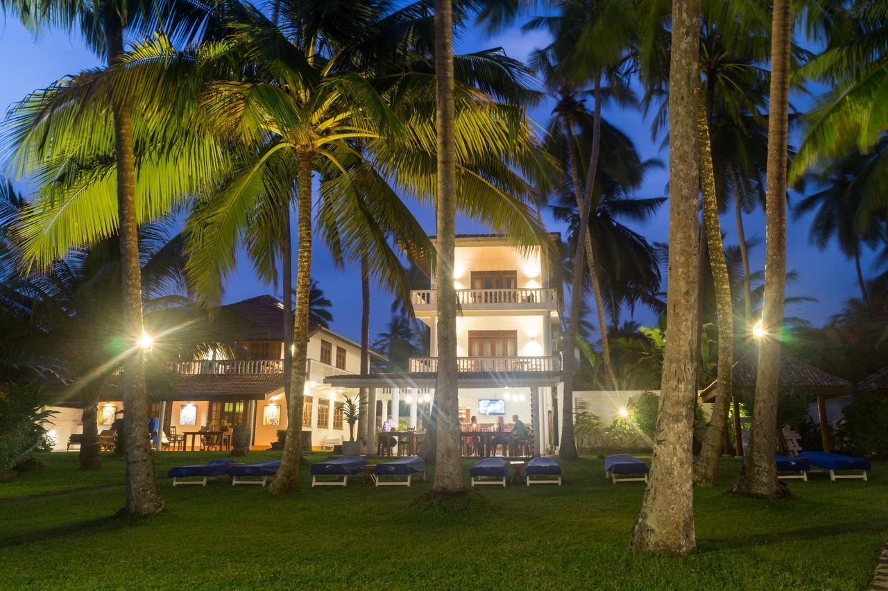 Rockside Cabanas Hotel Unawatuna Esterno foto
