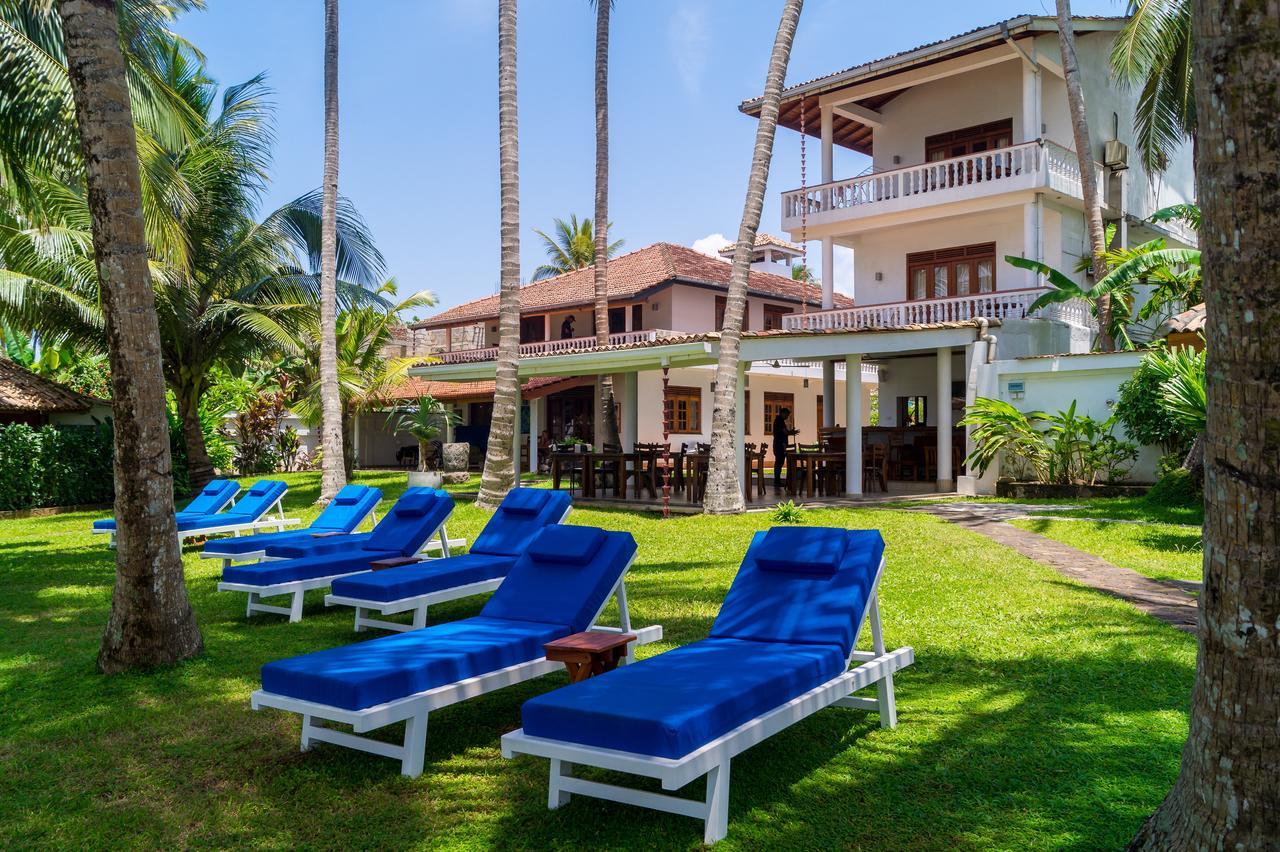 Rockside Cabanas Hotel Unawatuna Esterno foto